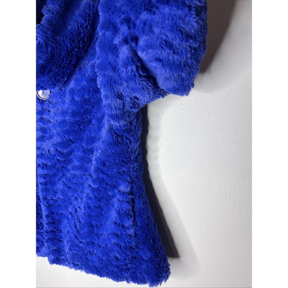 Girls Patagonia Blue Pelage Fuzzy Jacket XS (5-6) - Picture 2 of 8